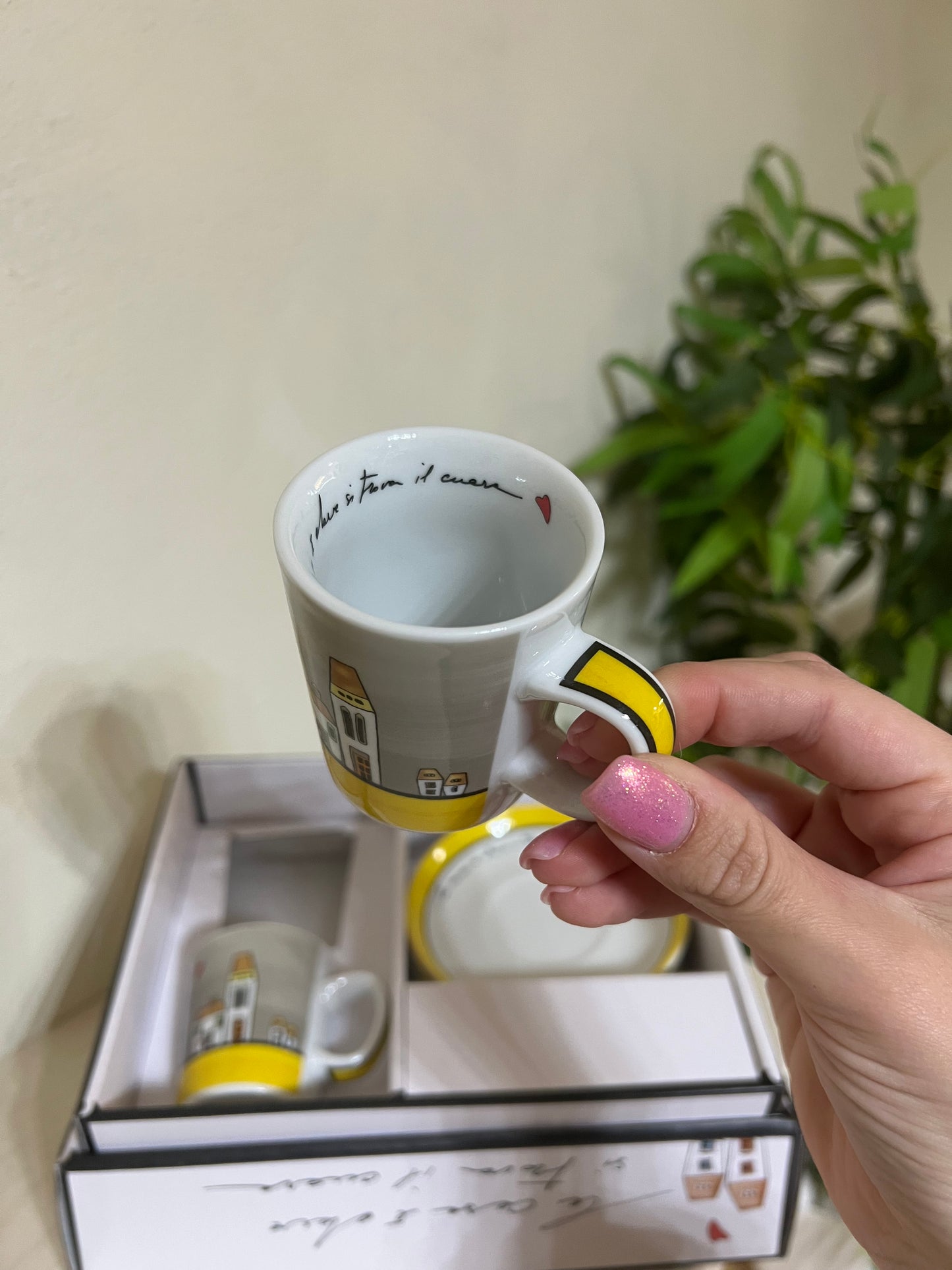 Set 2 Tazze caffè con piattini Le Casette giallo