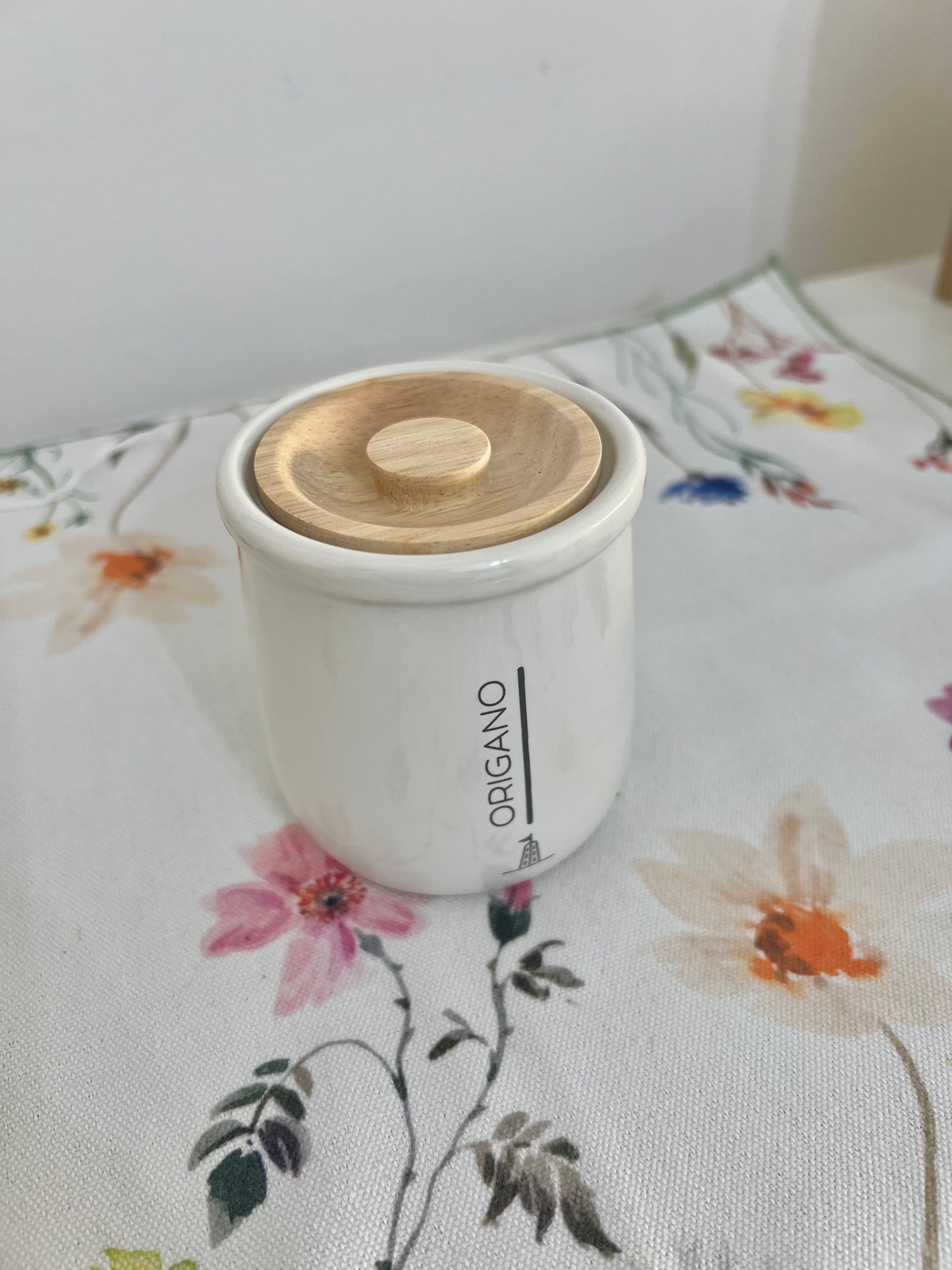 Barattolo Origano Gli Onesti in Stoneware e Legno Di Quercia 180 Ml