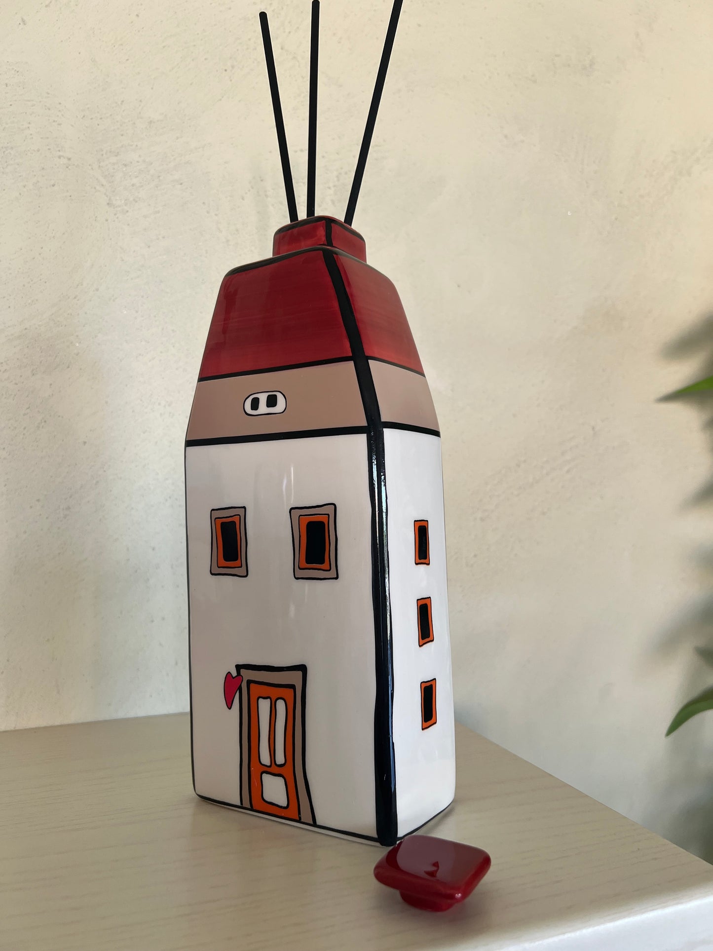 Contenitore Profumatore con tappo Le Casette Rosso 11X27