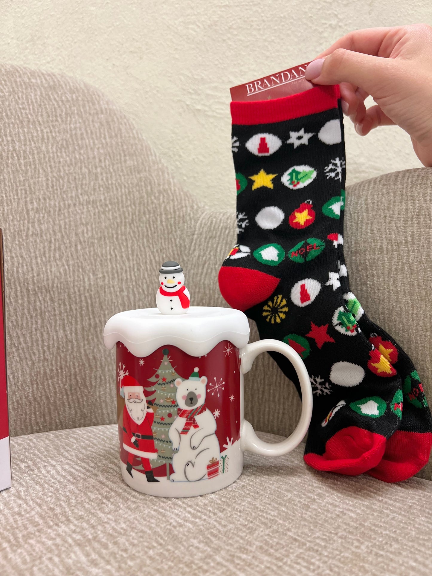 Mug con tappo silicone Pupazzo e calzini in cotone