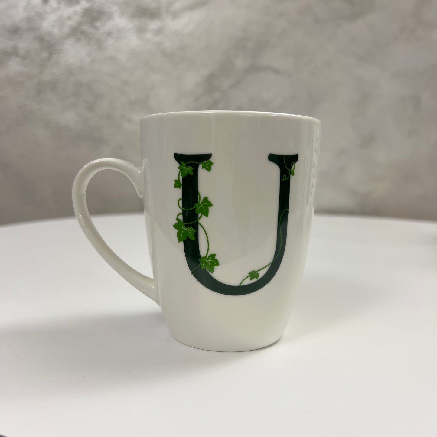 Mug lettera U